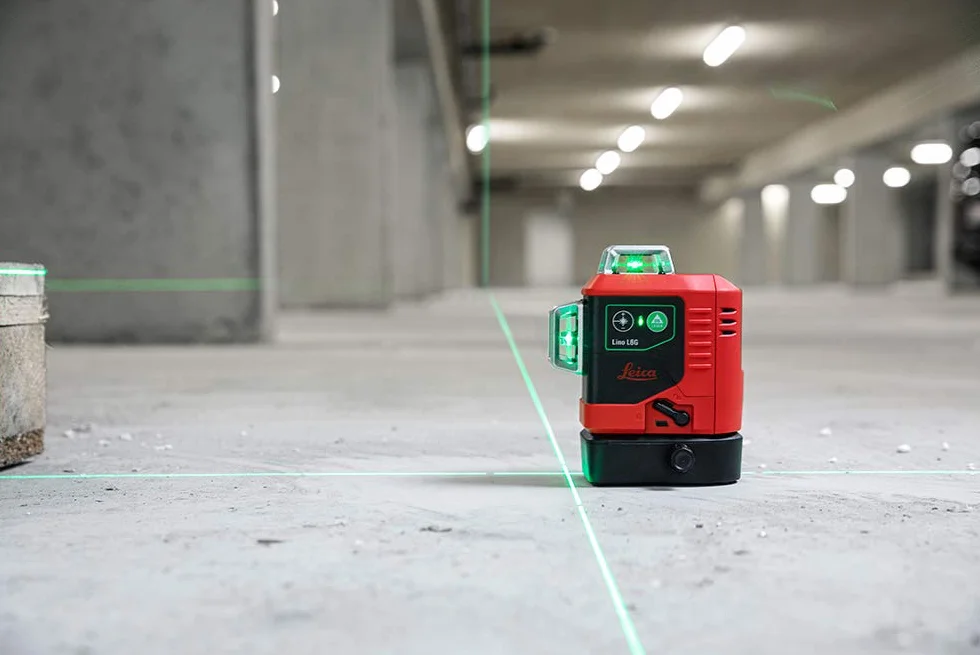 Leica Lino L6Gs – 3 x 360 stopni laser liniowy z akumulatorem litowo-jonowym i ładowarką w torbie (zielony laser, obszar roboczy: 35 m)