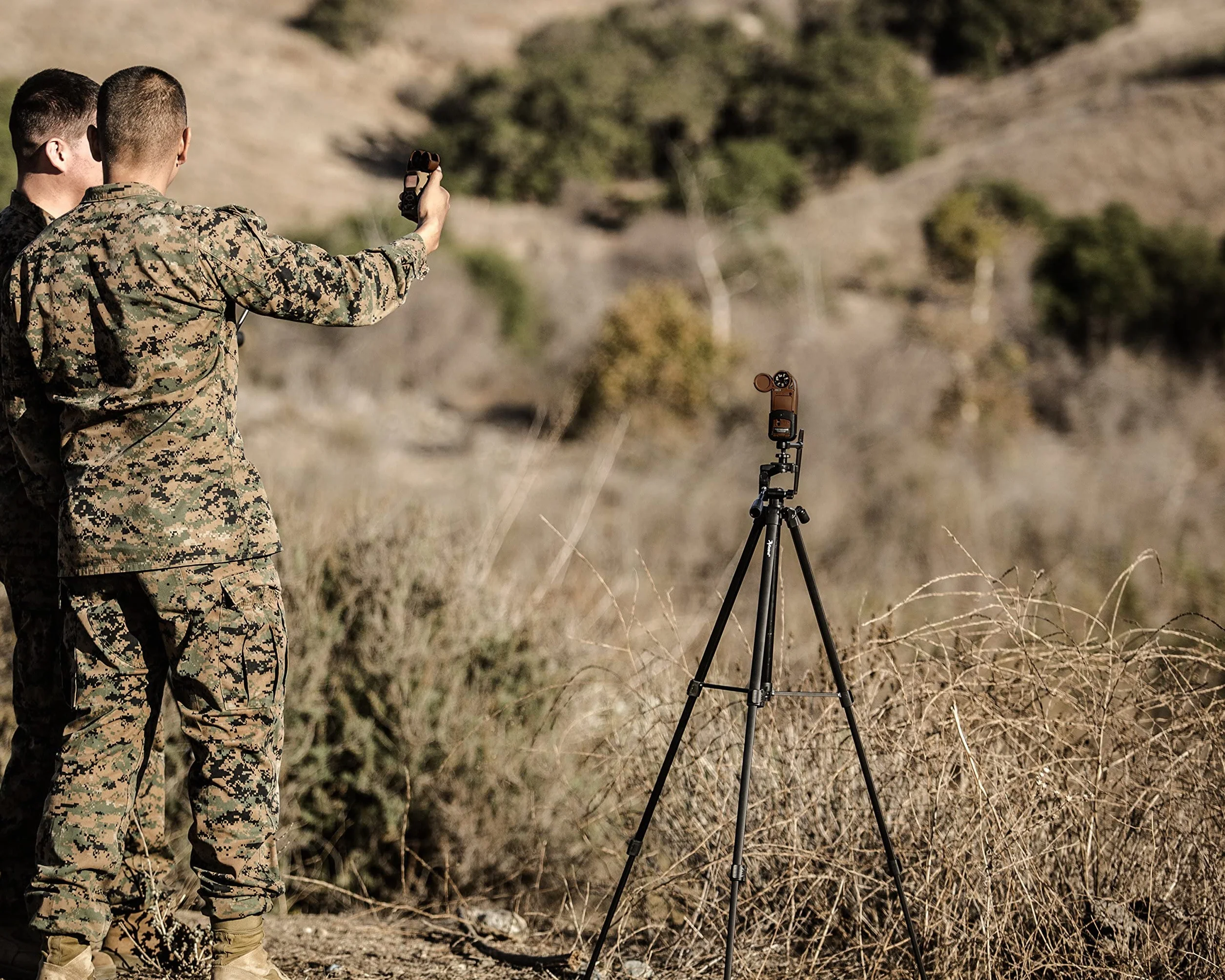 Kestrel Elite miernik pogodowy z technologią Applied Ballistics i łącznością