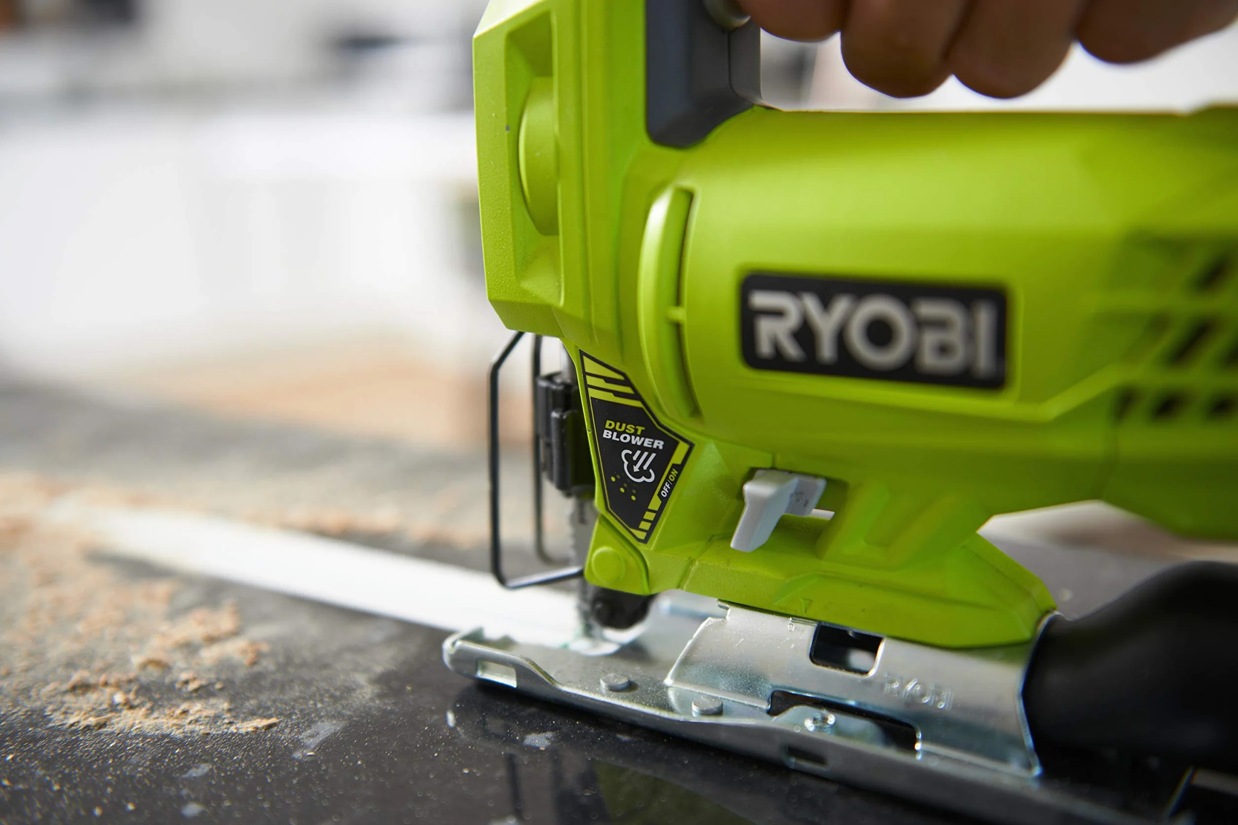 Ryobi Wyrzynarka RJS720-G (500 W, wysokość podnoszenia 19 mm, ergonomiczna konstrukcja, piła z prowadnicą, 1 brzeszczot piły, prędkość obrotowa biegu jałowego 0-3000 min-1) 5133002223
