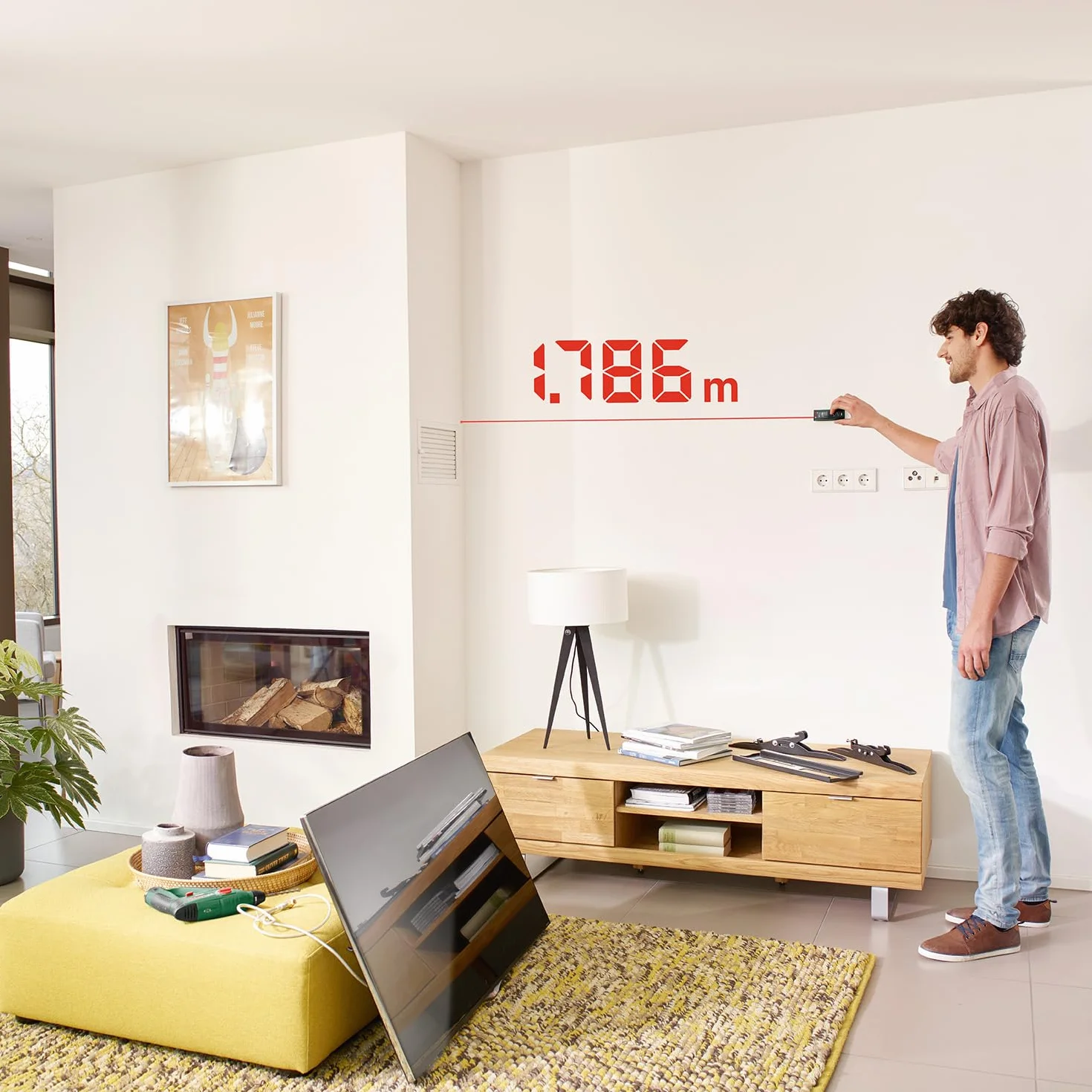 Bosch Dalmierz laserowy Zamo czwartej generacji (łatwe i precyzyjne pomiary do 25 m, akumulatorki ładowane przez złącze USB-C®,możliwość stosowania wraz z dodatkowymi adapterami, opakowanie kartonowe)