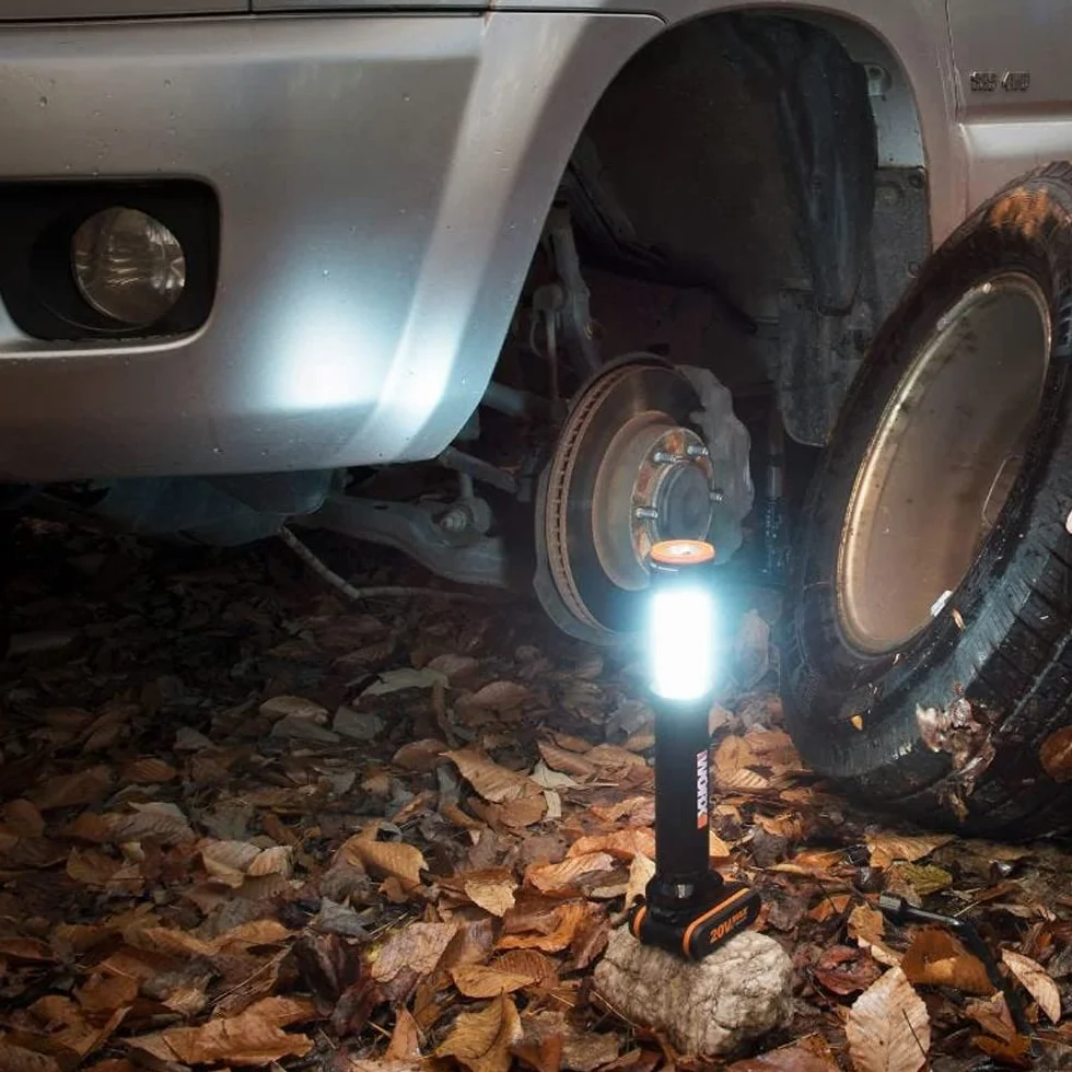 WORX WX027.9 Lampa LED 4 w 1, Akumulatorowa Lampa Wielofunkcyjna, 20V, 120-510 Lumenów na Kemping, w Podróży i Nie Tylko, bez Akumulatora i Ładowarki, Klasa Energetyczna A
