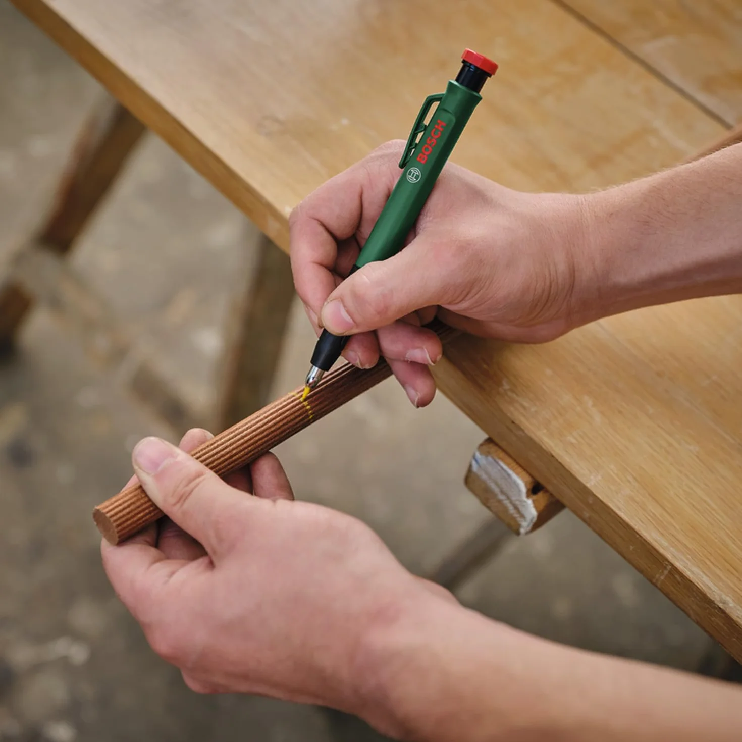 Bosch Wkłady kolorowe i grafitowe, 6 szt. (osprzęt do znacznika do głęb. otworów, 2x czerwony, 2x żółty, 2x grafitowy HB, 2,8 mm, kaseta)