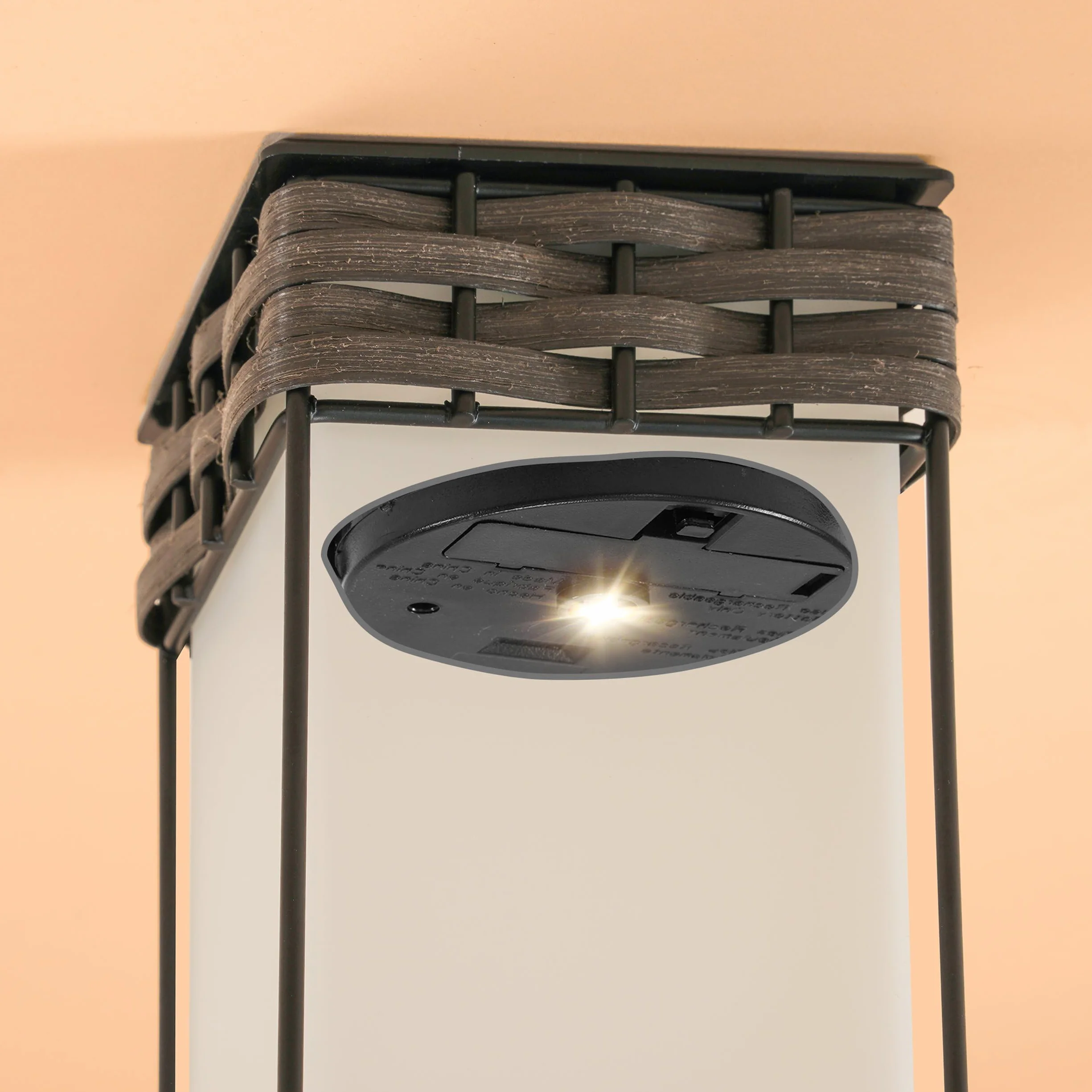 Esotec solarna lampa stojąca rattanowa LED ogrodowa ścieżki