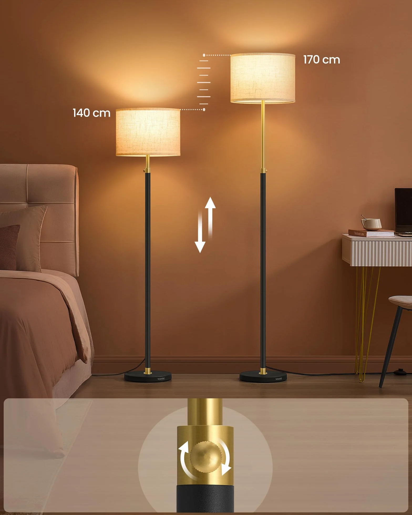 VASAGLE Lampa stojąca, regulowana wysokość 140-170 cm, styl nowoczesny, przełącznik nożny, abażur z tkaniny, oprawka E27, kolor złoty i czarny LFL002B02
