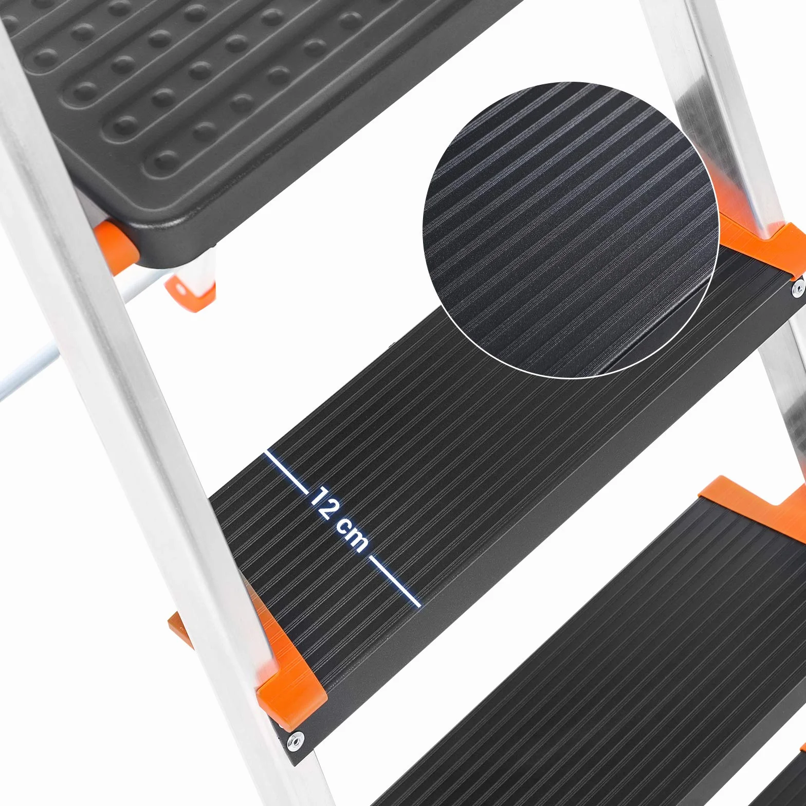 SONGMICS Drabina z 3 stopniami, drabina aluminiowa, stopnie o szerokości 12 cm z przetłoczeniami, nóżkami antypoślizgowymi, półką na narzędzia, nośność do 150 kg, czarno-pomarańczowy GLT03BK