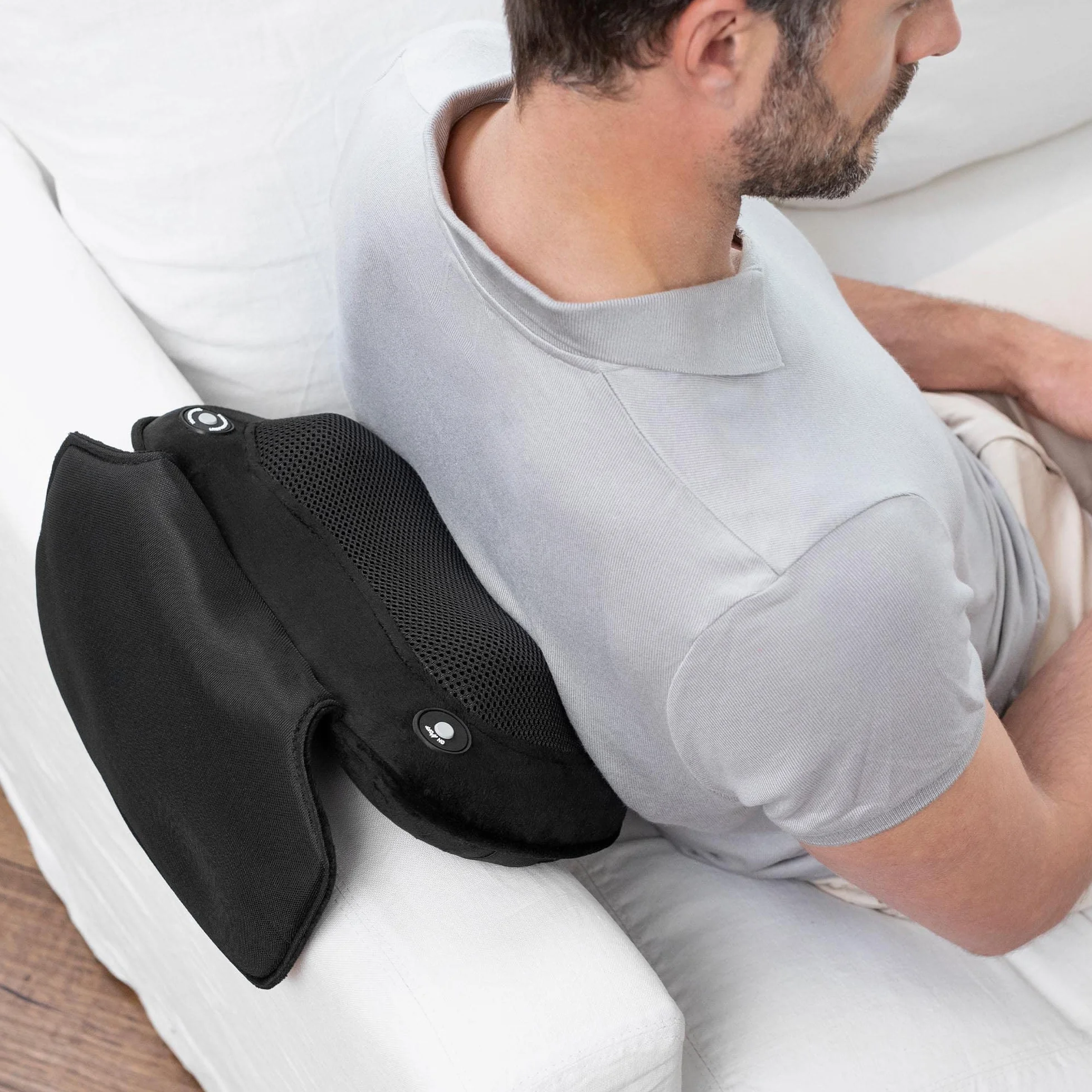 Medisana MC 850 poduszka do masażu Shiatsu z ogrzewaniem, 4 głowice, czerwone światło