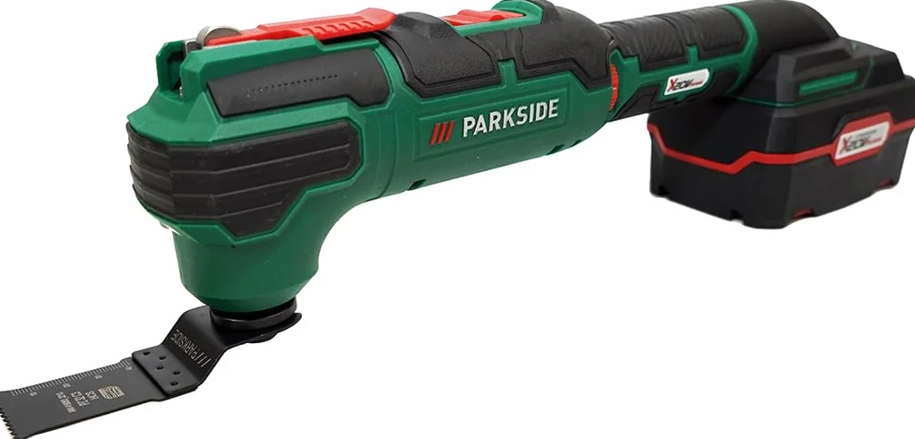 HEADNMORE® Bundle – PARKSIDE® akumulatorowe narzędzie wielofunkcyjne 20 V PAMFW 20 + breloczek do kluczy (w zestawie akumulator 1 x 4 Ah)