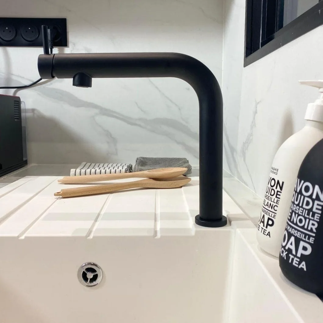 Essebagno 9019750 Magic bateria umywalkowa czarna