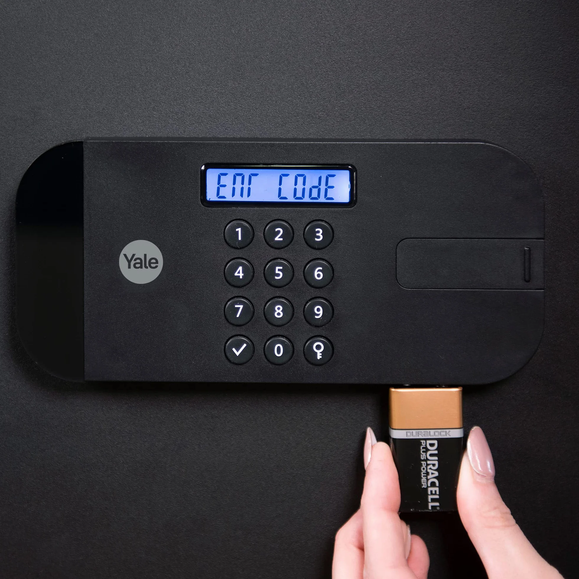 Yale YSEB/200/EB1 Sejf o Wysokim Poziomie Bezpieczeństwa Mały, Sejf Domowy i Biurowy, Wyświetlacz LCD, Wycinane Laserowo Drzwi, 35x20x20 cm (dł. x szer. x wys.), czarny