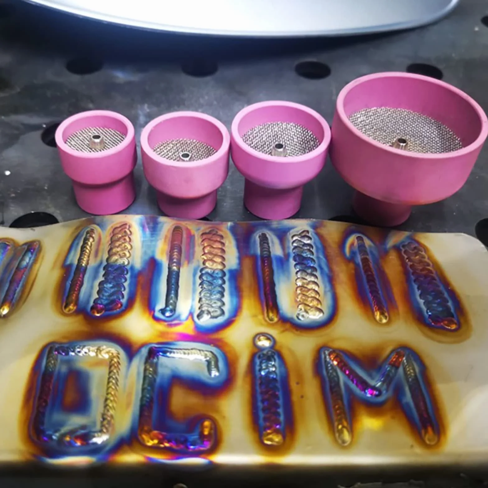 Ceramiczne dysze z tlenku glinu + sitko + tuleja zaciskowa + soczewka gazowa do lutowania lutowniczego WP17/18/26 do lutowania lutowniczego do spawania