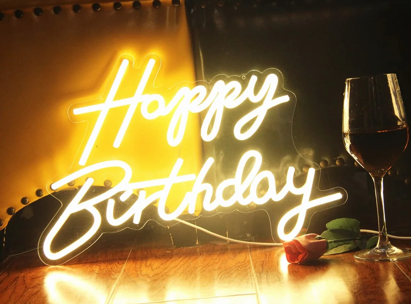 Neonowy znak LED „Happy Birthday”, nocny, dekoracja na przyjęcie urodzinowe, ciepły biały, zasilany przez USB, tło na przyjęcie, do sypialni, ścienny, 5 V