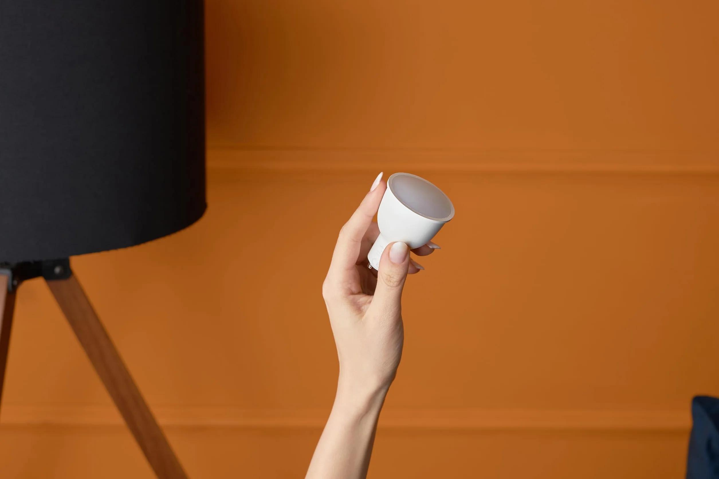 Shelly Duo GU10 -Bezprzewodowa Żarówka Z Monitorowaniem Zużycia Z Funkcjami Ściemniania,Koloru,Automatyka Domowa,Aplikacja iOS, Android,Kompatybilna Z Alexa,Google Home