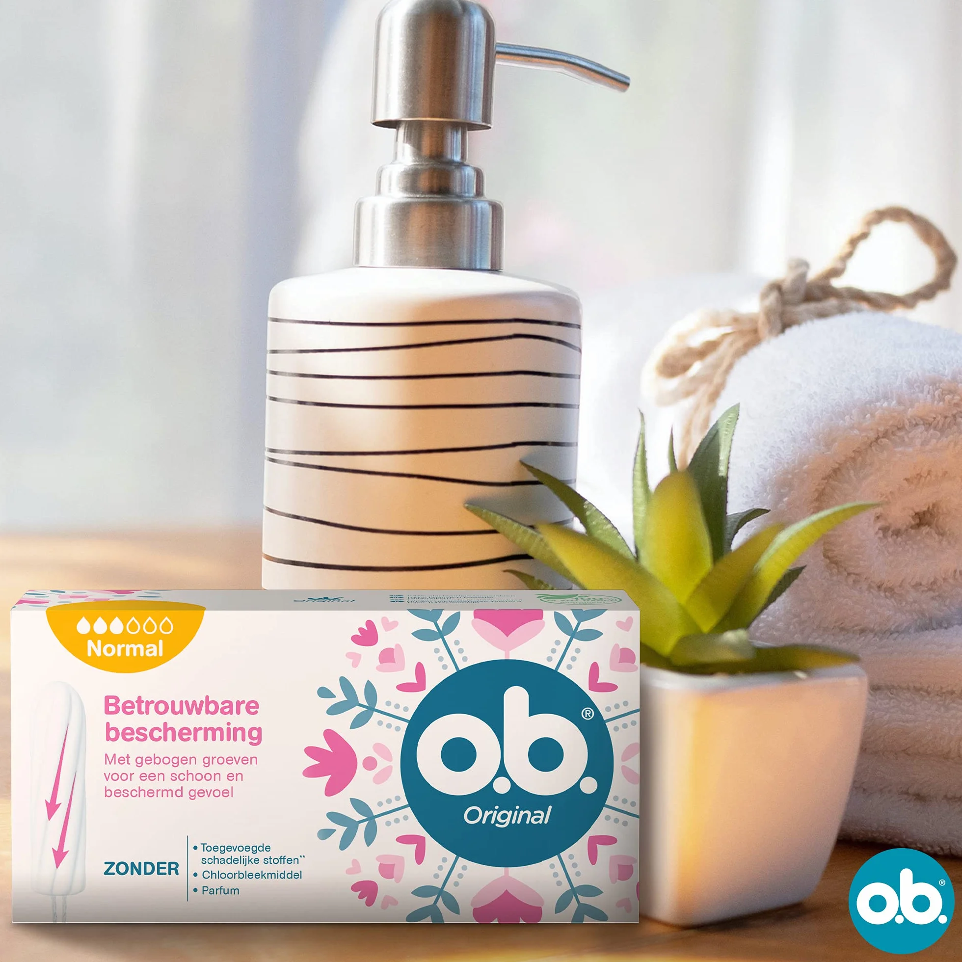 o.b.® Zestaw 16 wkładek Super Plus Original na ciężkie dni menstruacyjne StayDry