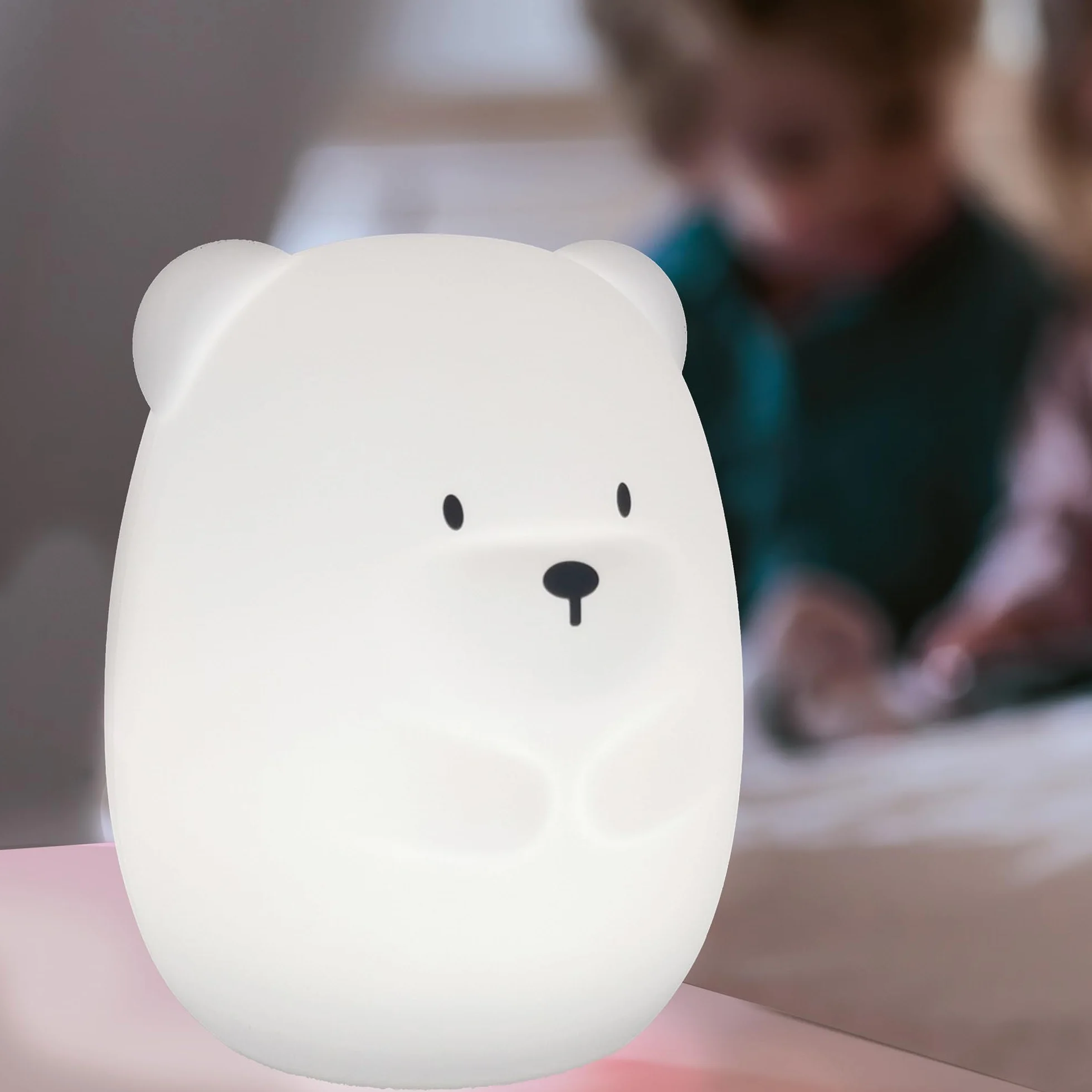 Nattou Lampka nocna LED z silikonu, 7 kolorów, nie zawiera BPA, 16 cm, sprawdzona przez PETA, wegańska, silikonowa, biała