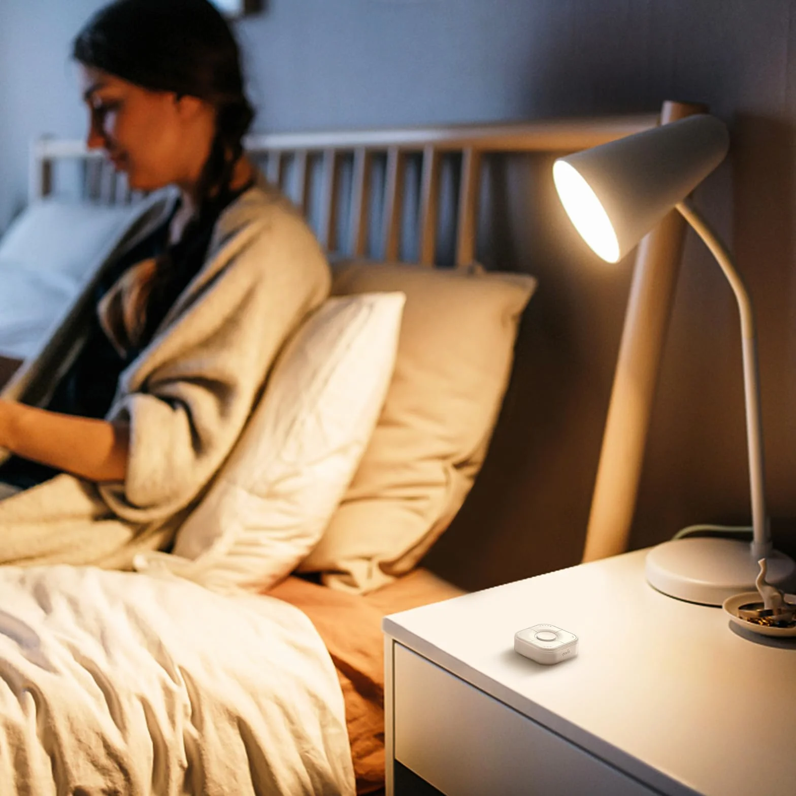 Onvis Thread Inteligentny przycisk dla Apple HomeKit, inteligentny przycisk Bluetooth, 5-przyciskowy przełącznik bezprzewodowy, włącznik światła, ściemniacz i pilot, indywidualne regulowanie, bez