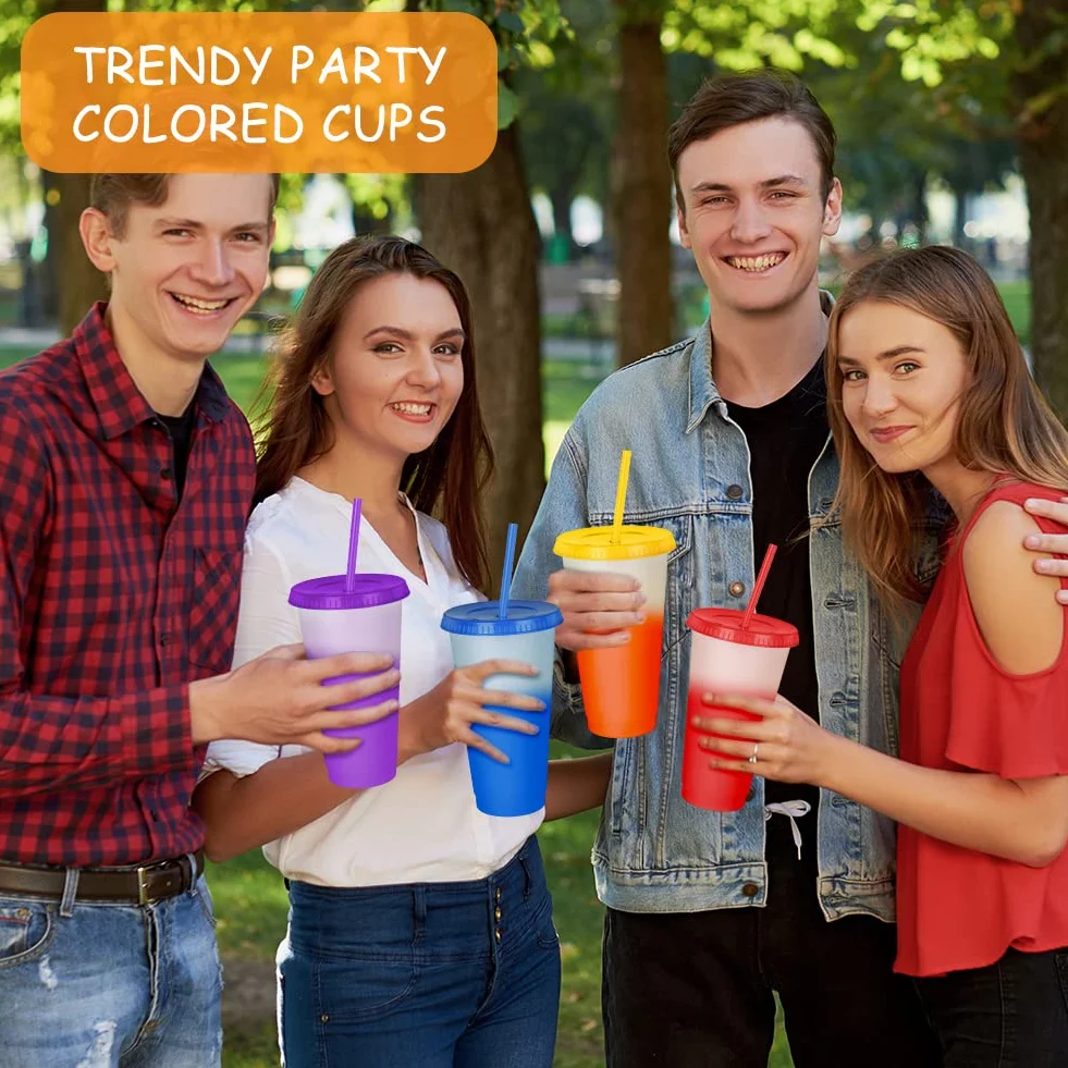 AUAUY Wielokrotnego użytku kubeczek zmieniający kolor, zestaw 6 sztuk, wolny od BPA, plastikowy kubek podróżny, 710 ml, kubeczek do lodów z pokrywką i słomką, butelka do koktajli mlecznych, magiczny
