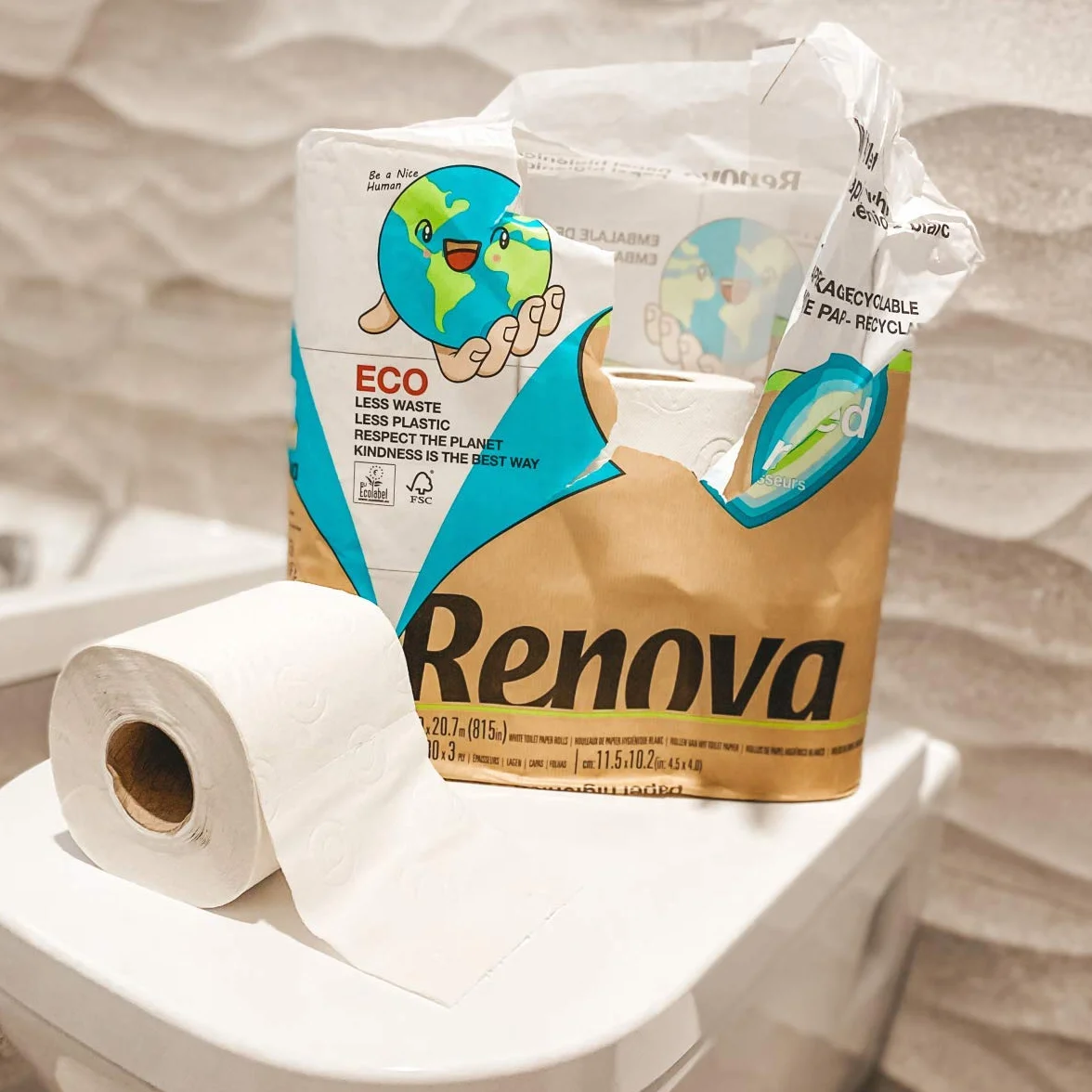 Renova Papier toaletowy w 100% z recyklingu i papier opakowanie 9 sztuk 921 g
