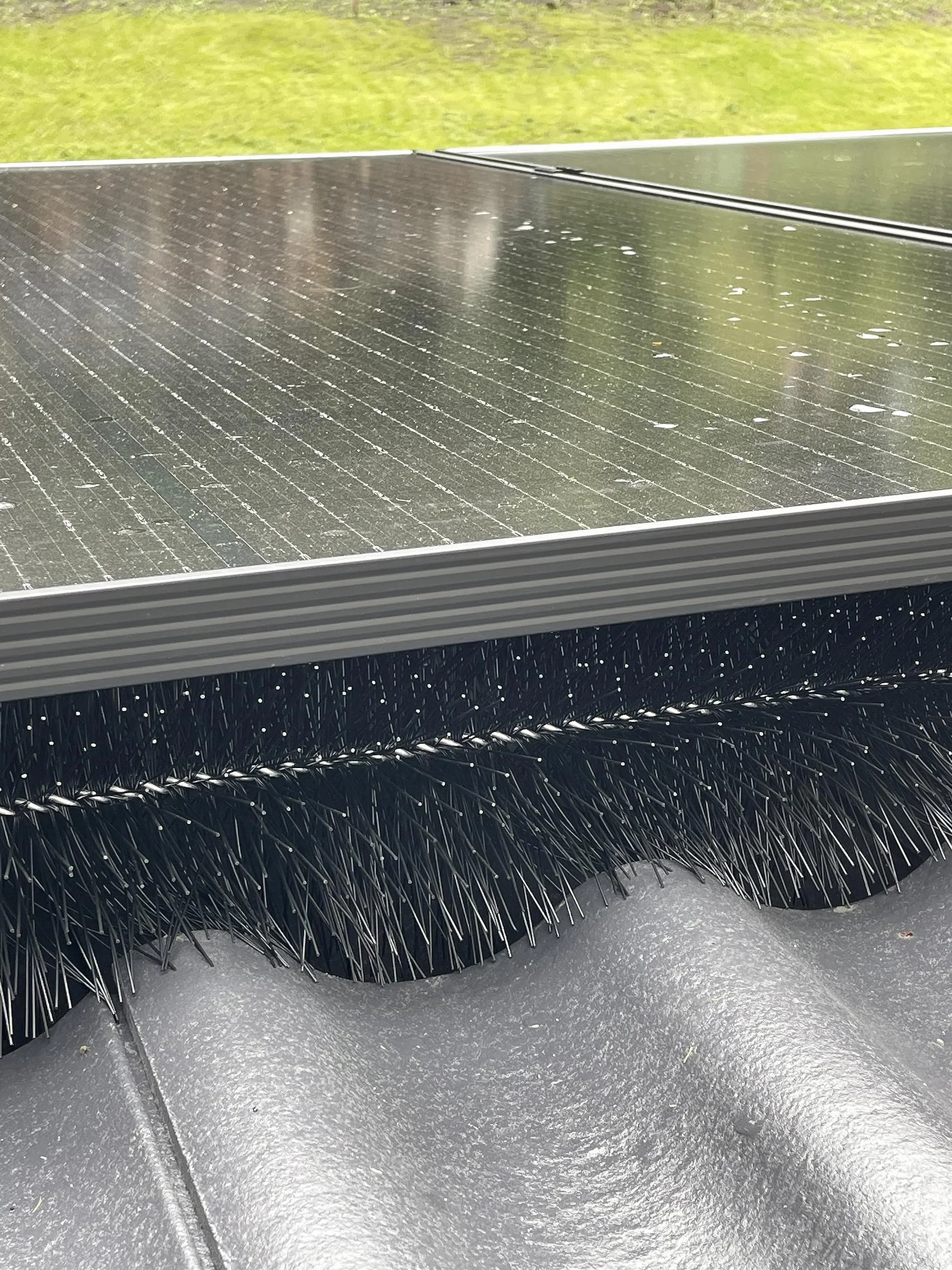 Szczotka do rynny 12 m 120 cm Ø 19 cm 10 sztuk | Odporny na promieniowanie UV | Ochrona dolistna | Łatwa instalacja | osłona panelu słonecznego (drut ocynkowany)