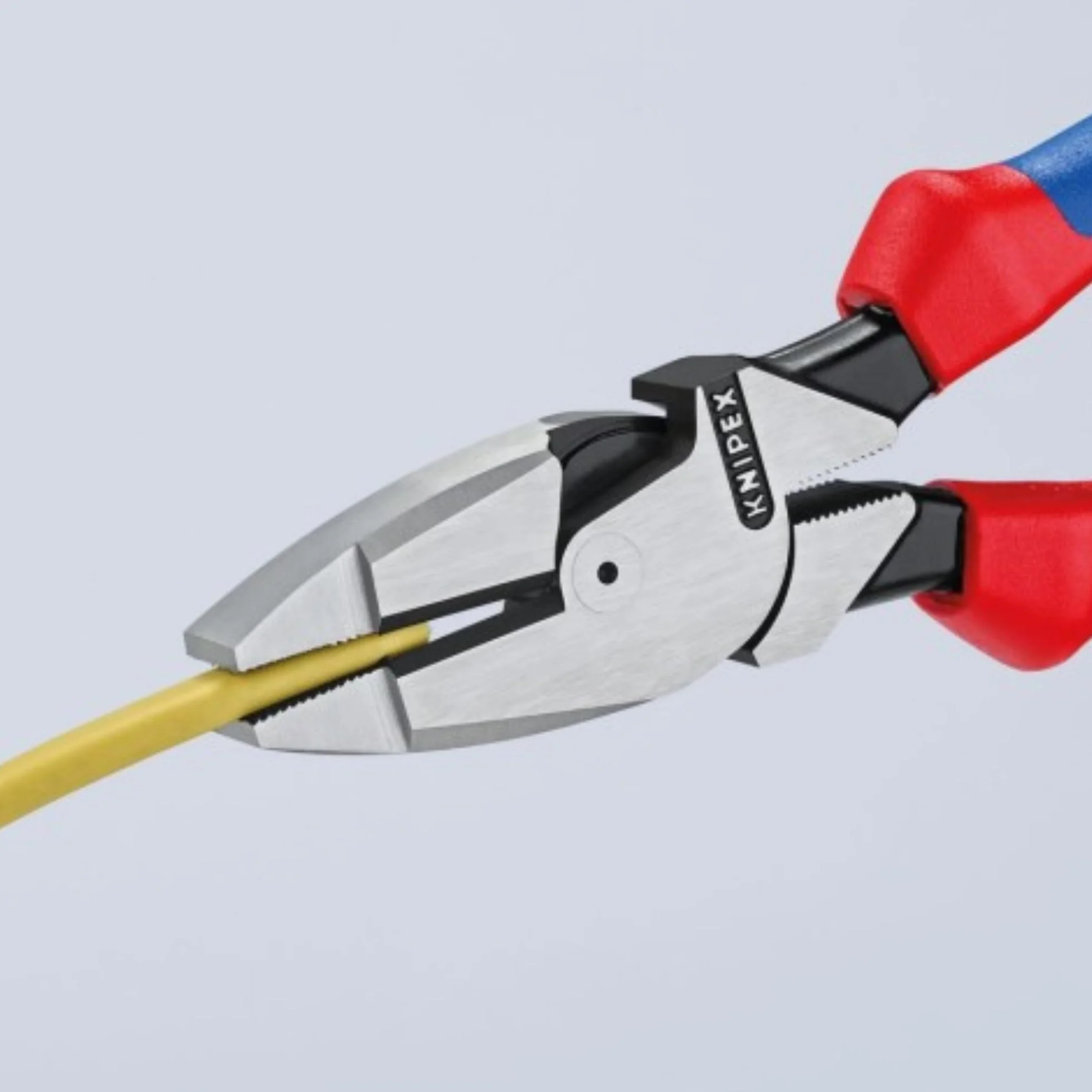 KNIPEX Szczypce uniwersalne o zwiększonym przełożeniu Lineman's" model amerykański w opakowaniu z zawieszką, 09 02 240 SB
