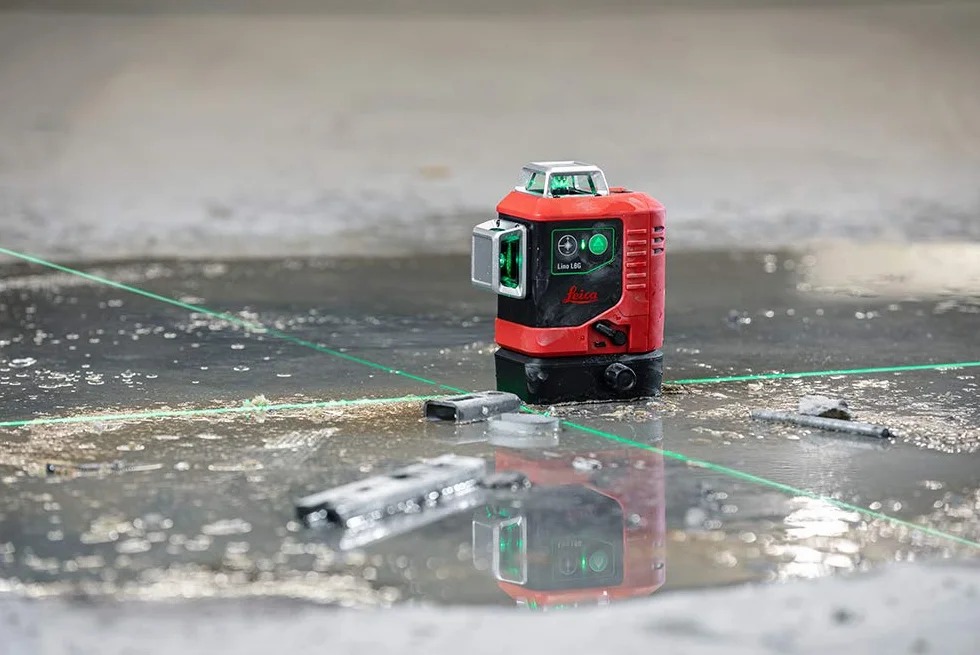 Leica Lino L6Gs – 3 x 360 stopni laser liniowy z akumulatorem litowo-jonowym i ładowarką w torbie (zielony laser, obszar roboczy: 35 m)