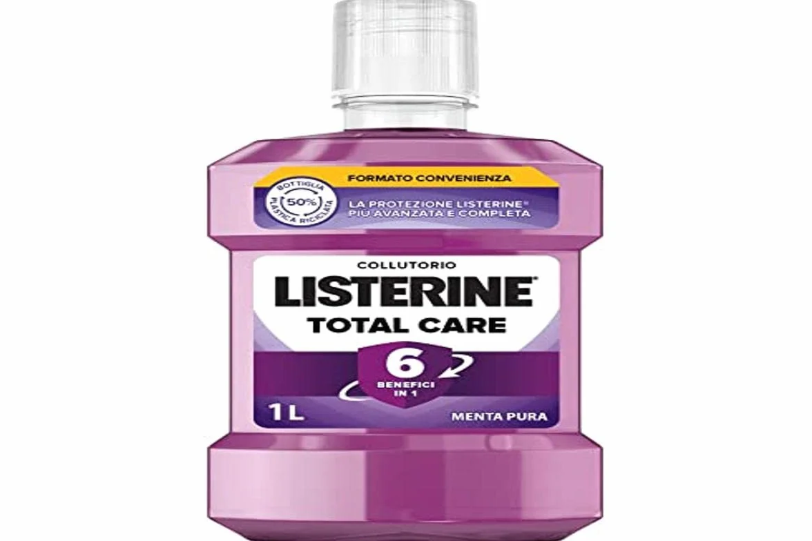 LISTERINE Total Care płyn do płukania jamy ustnej o smaku czystej mięty, fluor do ust z 10 korzyściami w 1 dla pełnej ochrony i mocniejszych zębów, dla pełnej higieny jamy ustnej, 1 l