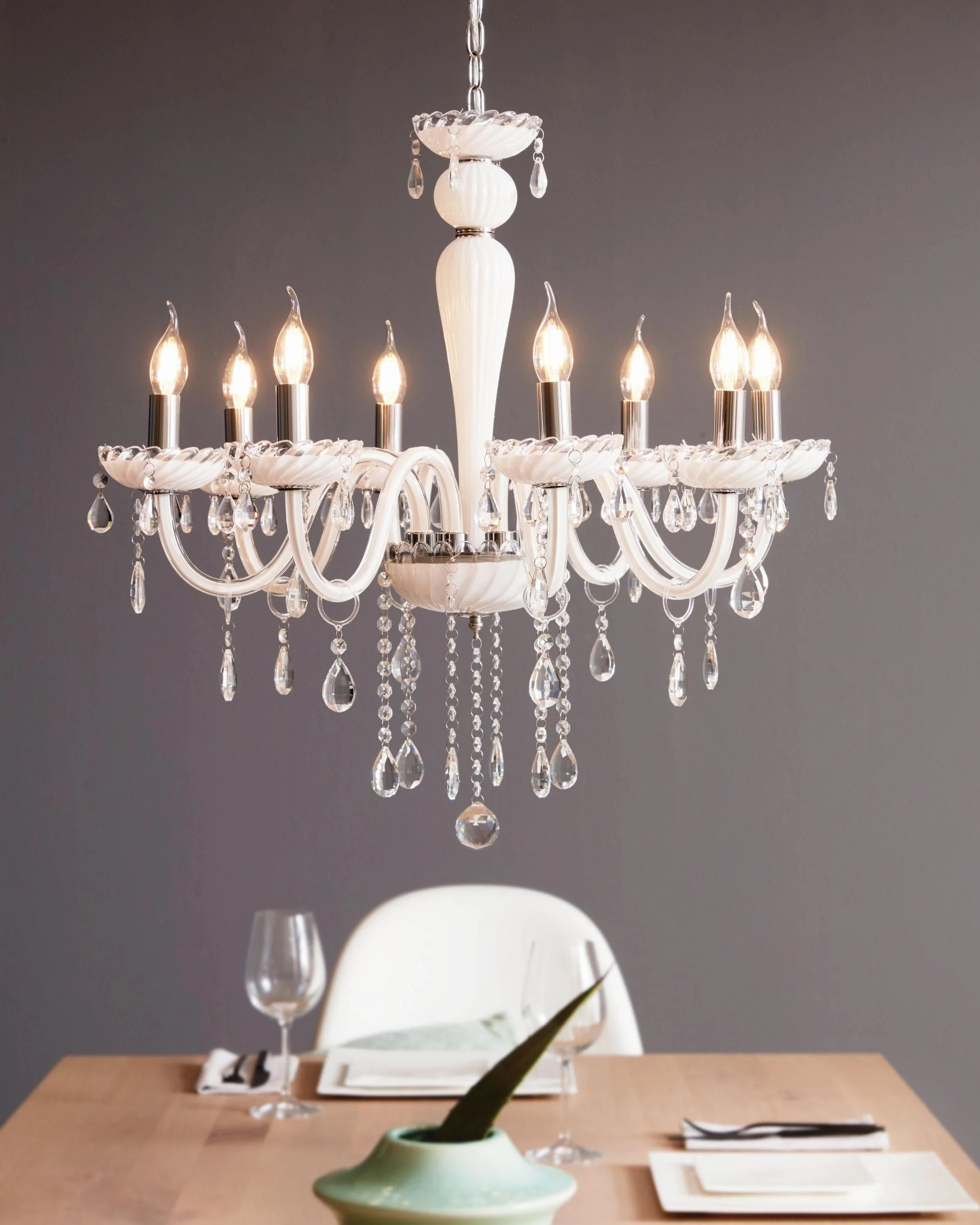 EGLO Lampa wisząca Carpento, 8-płomienny żyrandol w stylu vintage | shabby chic, lampa sufitowa ze stali i szkła w chromie i bieli, lampa nad stół jadalniany, lampa do salonu z oprawą E14