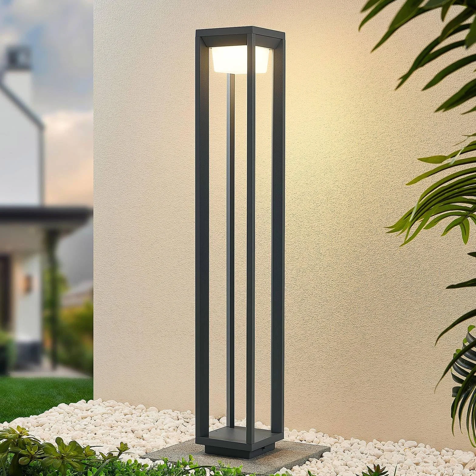 oświetlenie zewnętrzne LED "Gamion" (nowoczesne) w kolorze srebrnym z aluminium (1 źródło światła) firmy PRIOS | lampa ogrodowa, oświetlenie ścieżki, lampa wielosłupowa, lampa drogowa, lampa