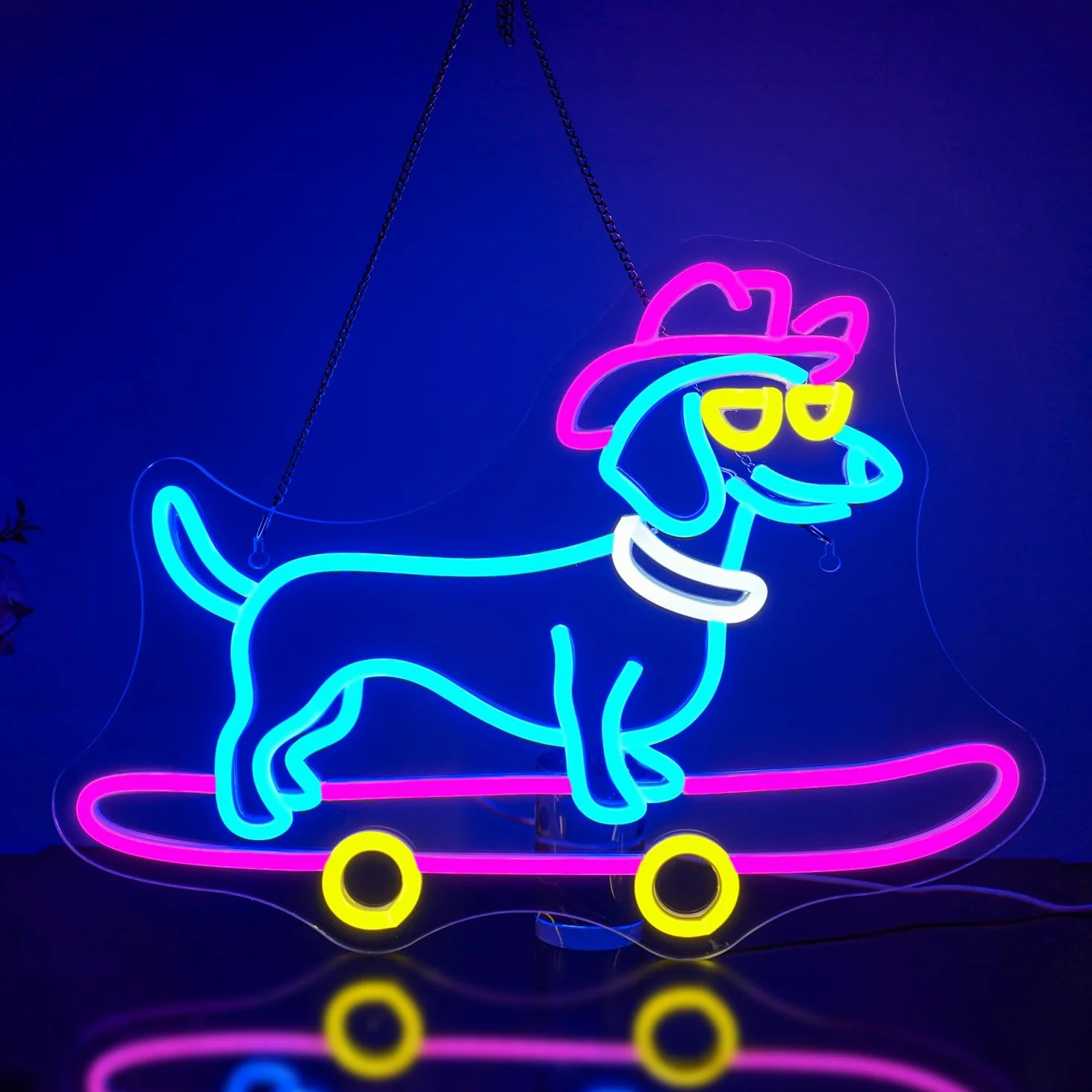 Looklight Neonowy znak dla psa na deskorolce, jamnik, kolorowe znaki LED z przełącznikiem ściemniania, uroczy szczeniak w kowbojskim kapeluszu, neonowe znaki świetlne do sypialni, sklepu zoologicznego