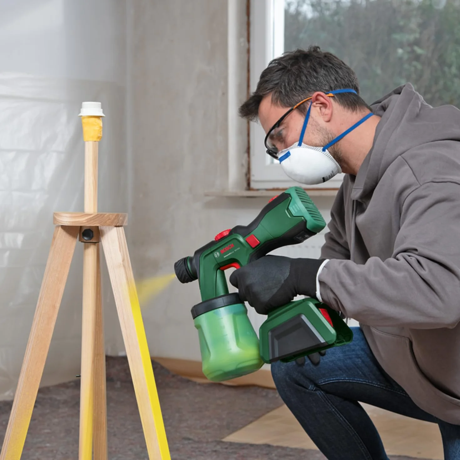 Bosch akumulatorowy pistolet natryskowy AdvancedSpray 18V-500 (do farb dyspersyjnych/lateksowych, lazur i lakierów, 3m²/min, 2 pojemniki 1 200 ml, system 18V, bez akum.)