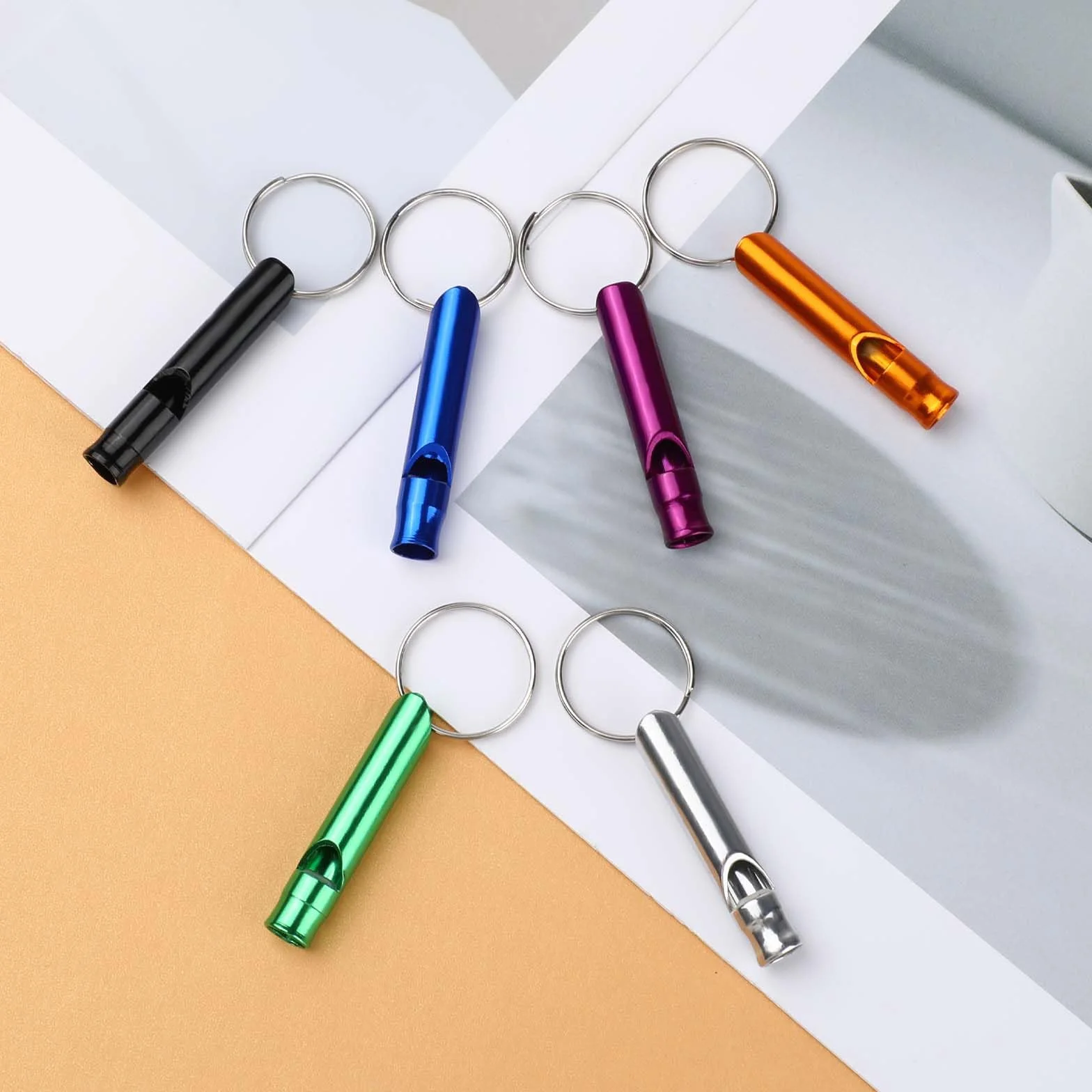 Giantree Gwizdek sygnalizacyjny, 12 sztuk, gwizdek awaryjny, z breloczkiem do kluczy, aluminiowy, gwizdek o wysokiej decybeli, na wędrówki, trening, kemping, ratowanie życia w nagłych przypadkach