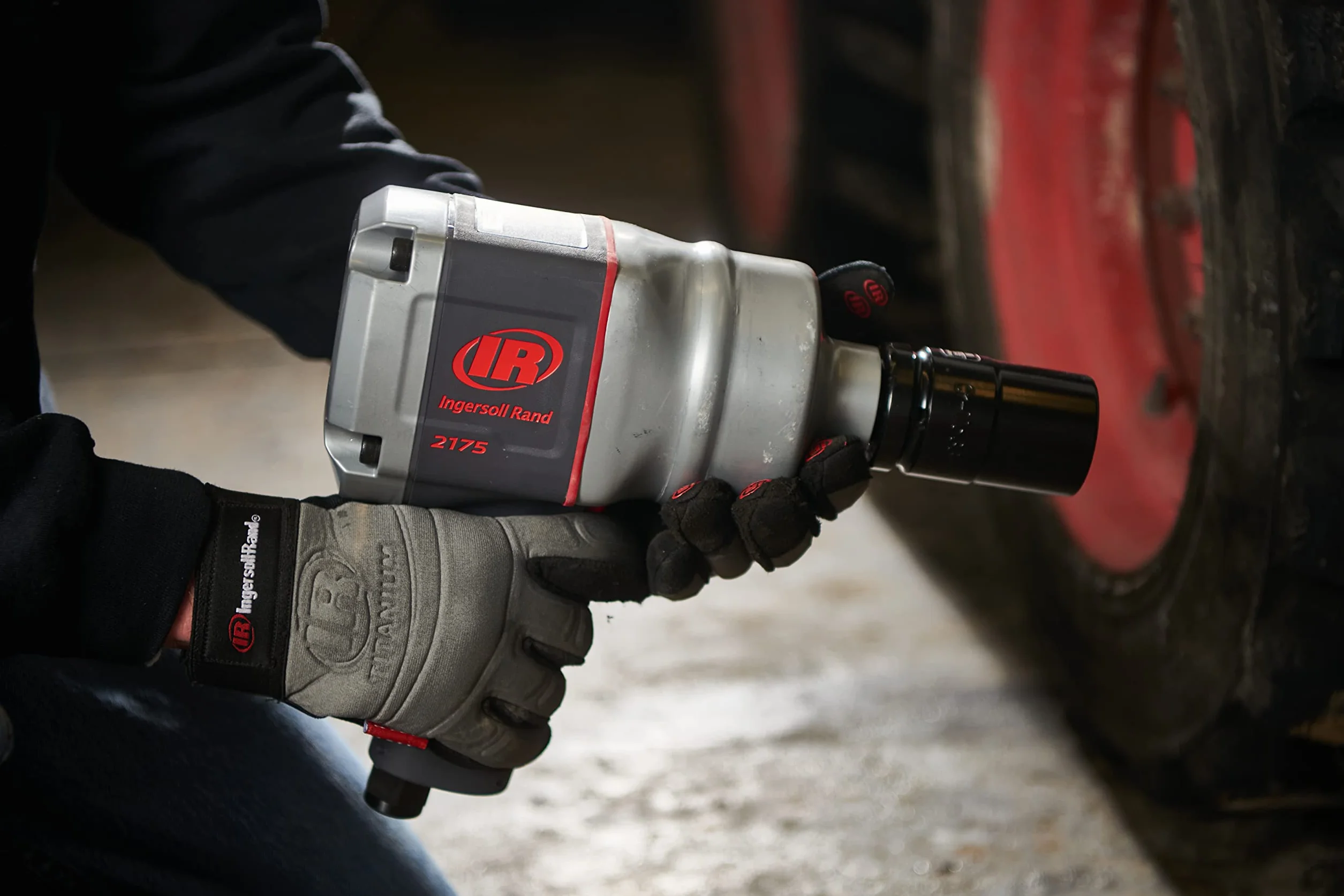 Ingersoll Rand Klucz Udarowy 2175MAX, 1", Uchwyt Pistoletowy, Zasilanie Pneumatyczne, moment Obrotowy do 2712 Nm, Lekki, Regulowana Rękojeść w zakresie 360°, stalowy rdzeń