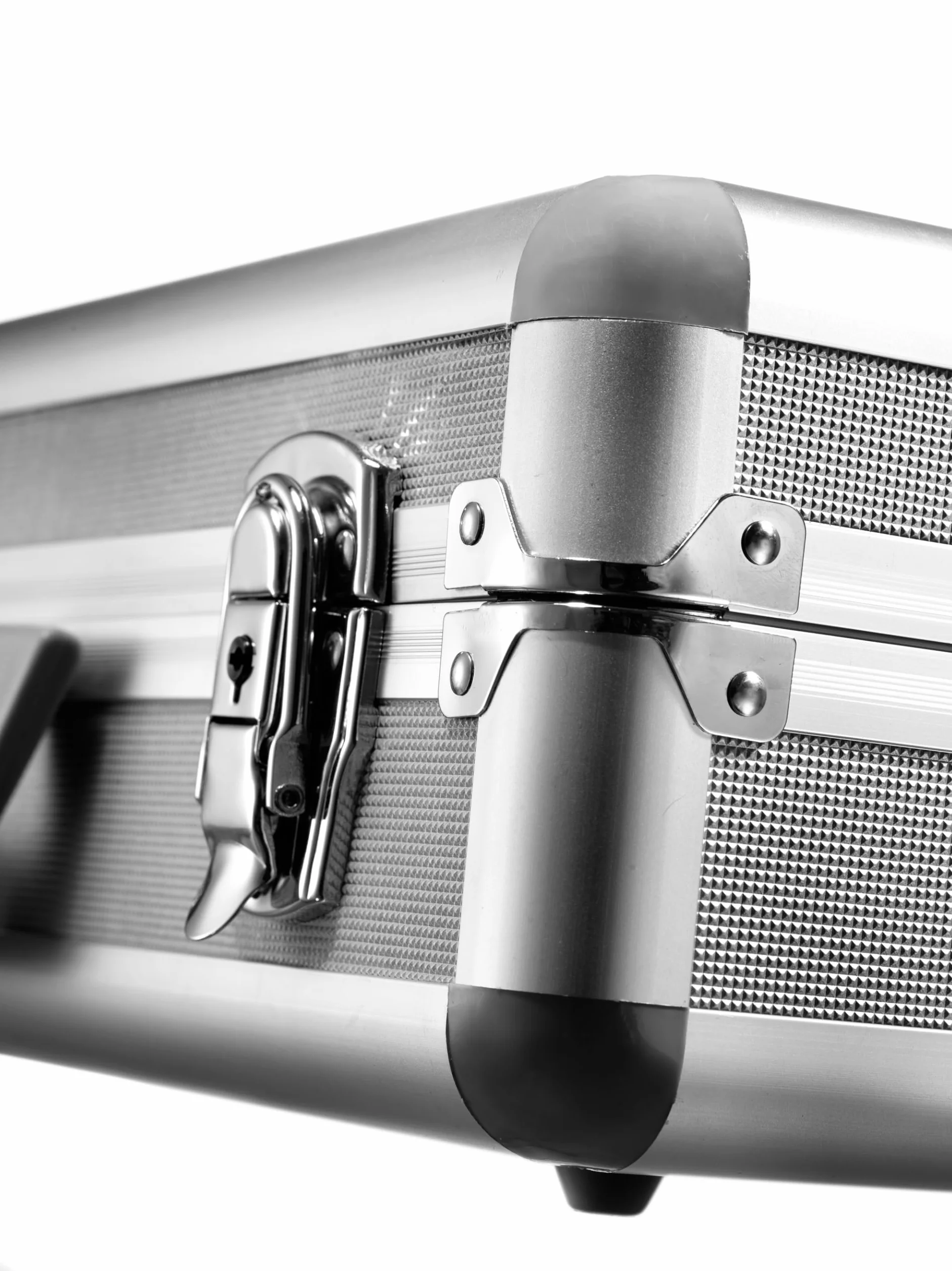 Aluminiowa walizka oświetleniowa premium PB2 z konfigurowalną wkładką piankową – trwałe, lekkie i bezpieczne rozwiązanie do przechowywania sprzętu, narzędzi i akcesoriów