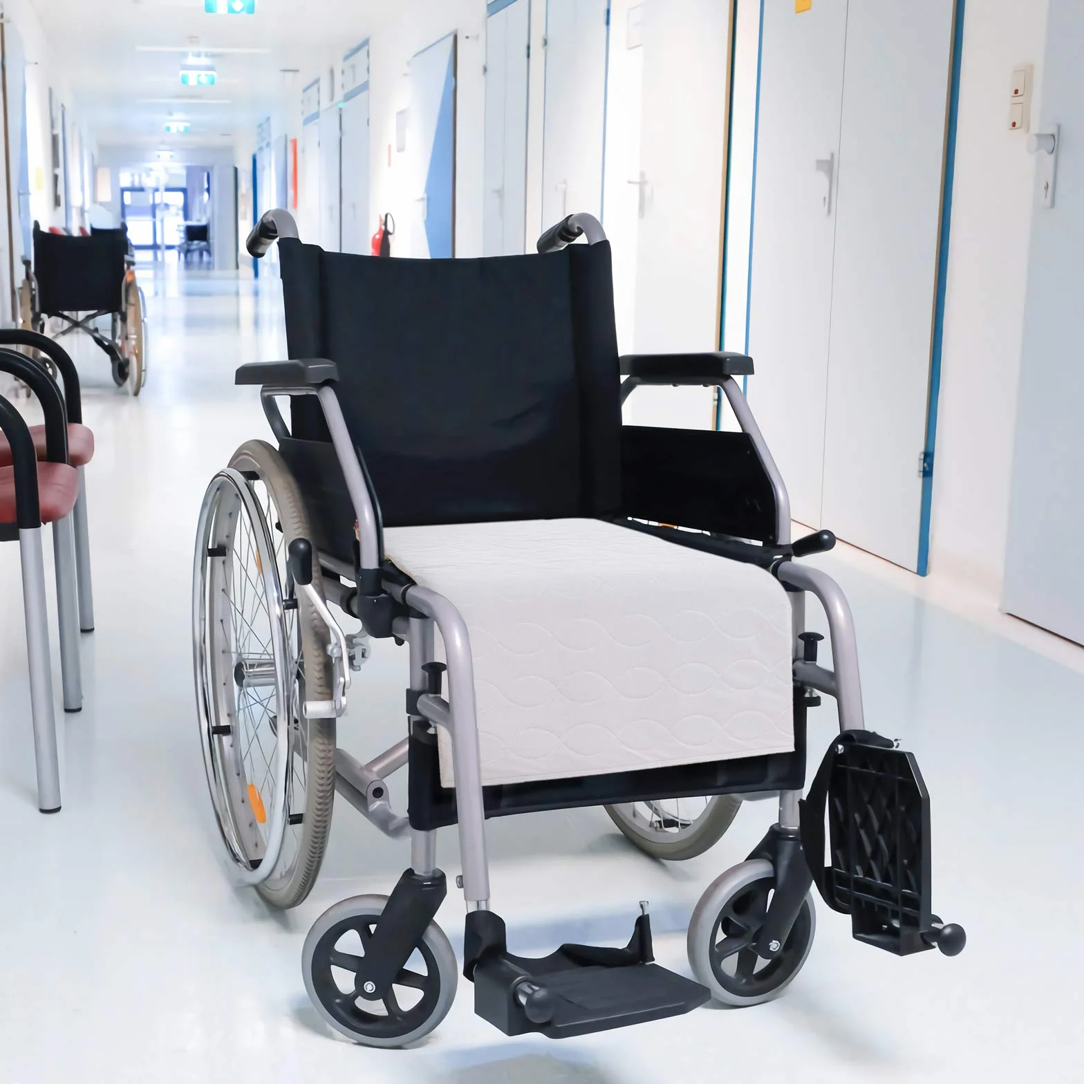 Zmywalna podkładka na inkontynencję z zakładkami - wodoodporna podkładka na materac Podkładka wielokrotnego użytku na nietrzymanie moczu i nietrzymanie moczu (91 x 152 cm)