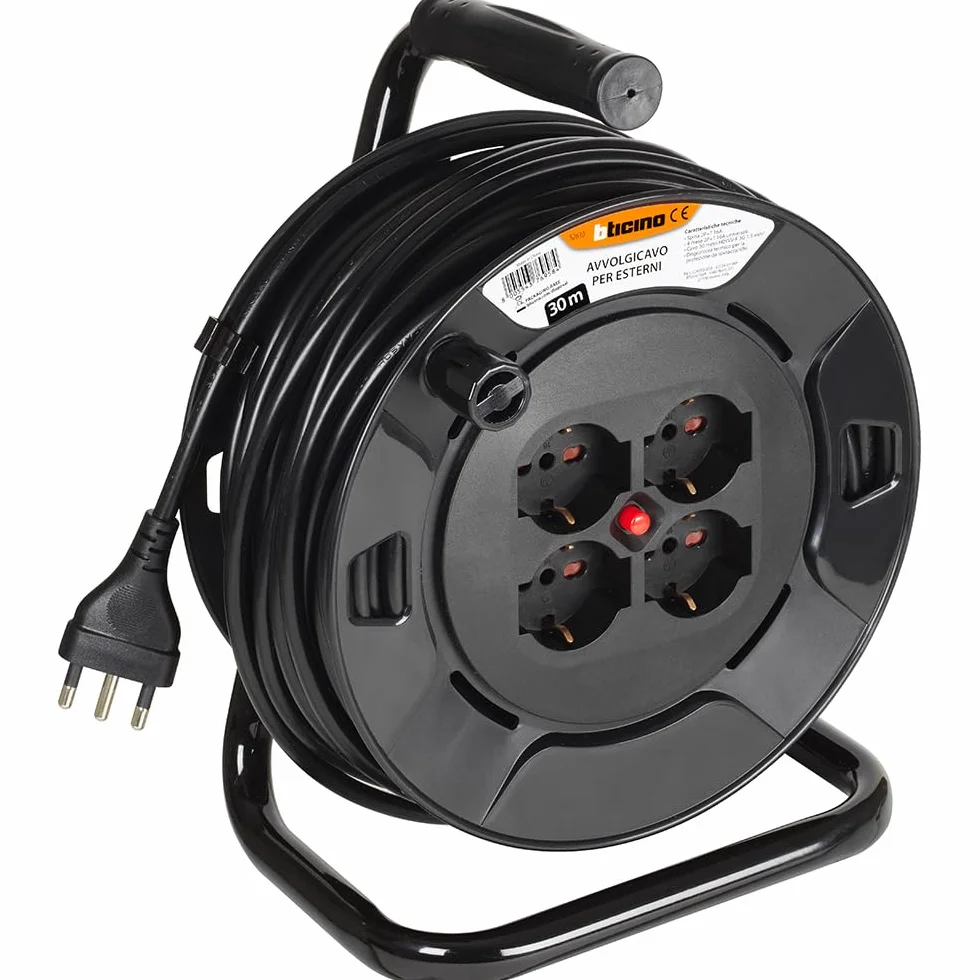 BTICINO Szpula kablowa S2630, przedłużacz elektryczny 30 metrów, 4 uniwersalne gniazda Schuko Bipas, duża wtyczka 16 A, przełącznik termiczny, ergonomiczny uchwyt, ogranicznik kabla i nawijacz kablowy