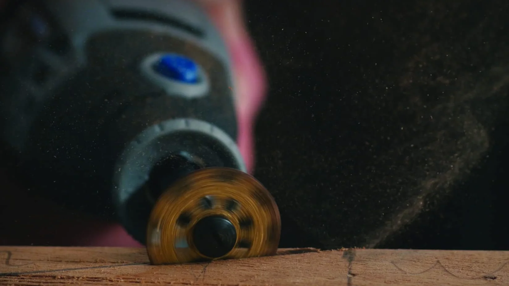 Dremel 542 tarcza tnąca z pokryciem węglikowym 25,4 mm do drewna i laminatu