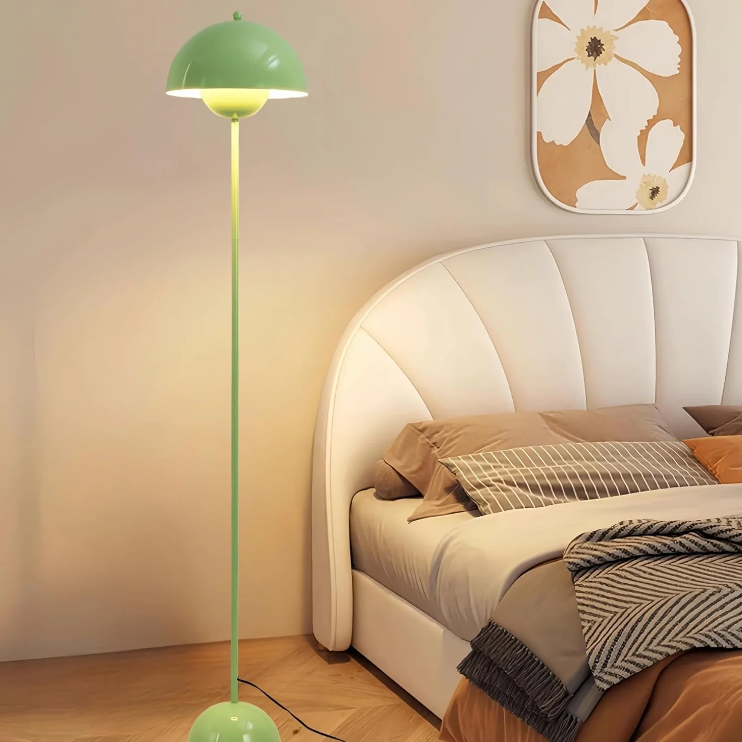 Alpinaluz SHAROM lampa stojąca z zielonej stali z parabolicznym kloszem inspirowana klasykami nordyckiego wzornictwa, idealna do salonu i jadalni, oprawka E27