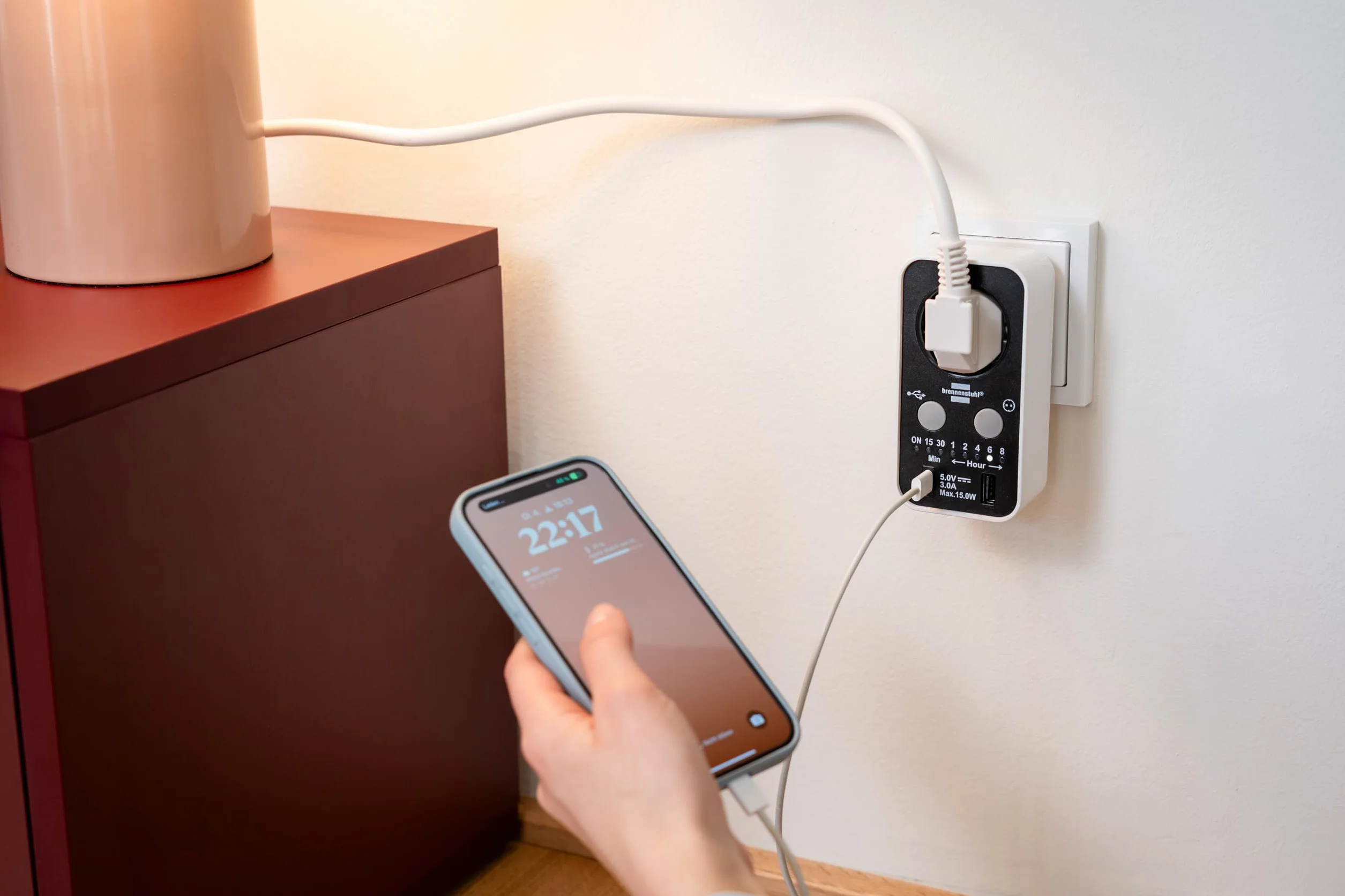 Brennenstuhl Cyfrowy timer z USB A i USB C